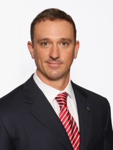 Headshot of Justin Hopkins