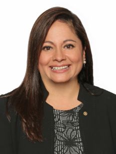 Headshot of Margaret Velasquez