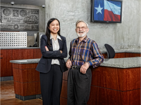 Image of Frost banker with customer